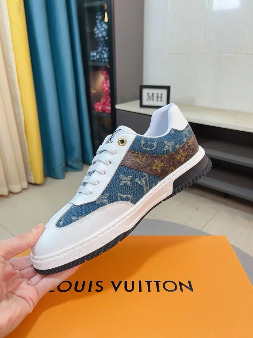 Men's shoes💰400🌹🌹[LV]🌹High-end men's shoes brand: Official website 1:1 Latest masterpiece: The upper is made of Italian imported first-layer cowhide with special materials➕Full genuine leather lining🔥, making walking more convenient and comfortable! Exclusive new style, stunning work [color]! Create a fashionable personality to set off your uniqueness! A must-have for trendy men! Classic🔥Number: 38-44
